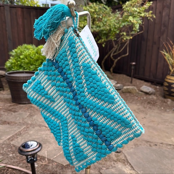 Guadalupe Design Illa Clutch - Turquoise - Picture 4 of 6